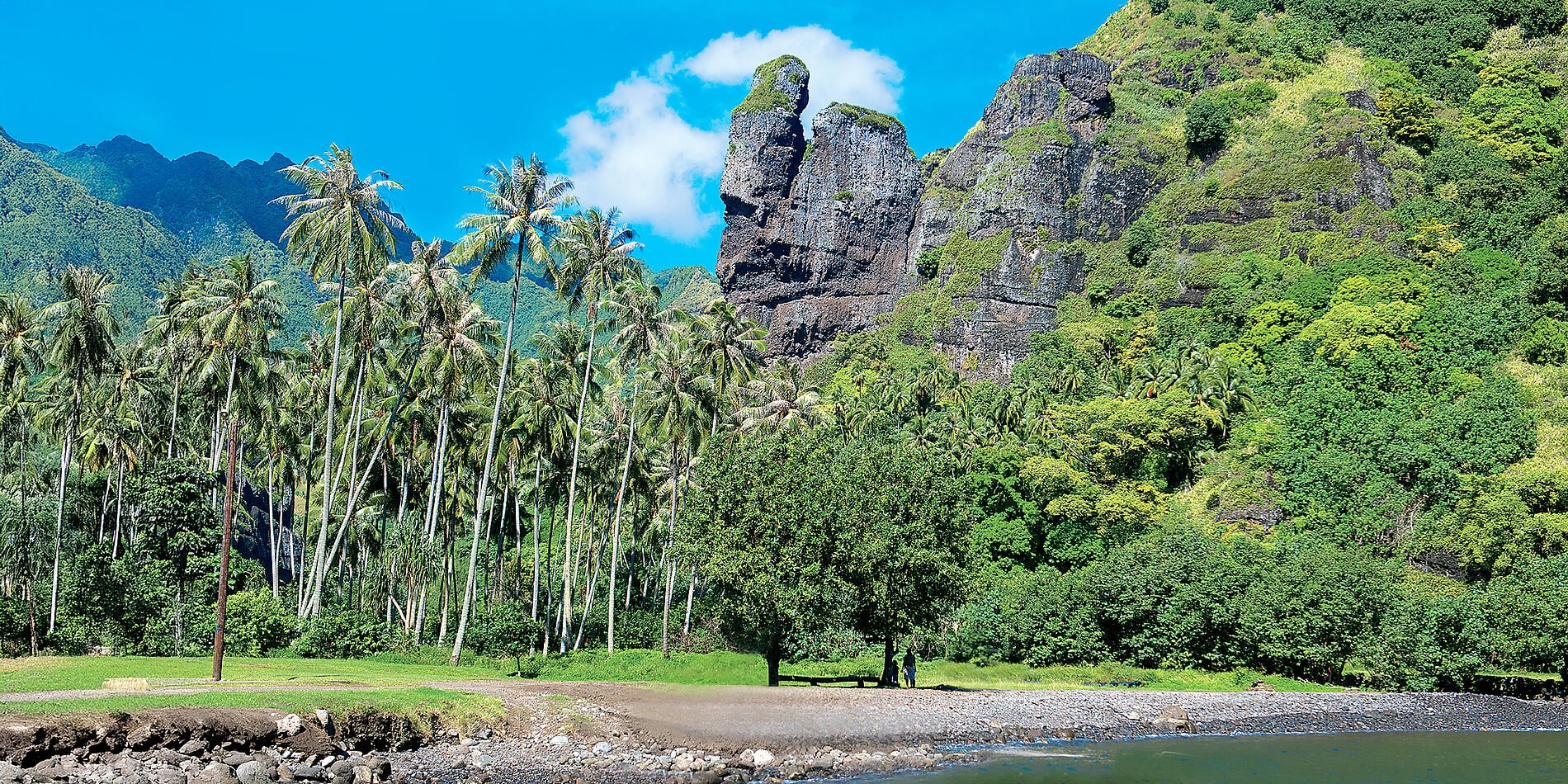 Marquesas, The Tuamotus & Society Islands Marquesas, The Tuamotus & Society Islands