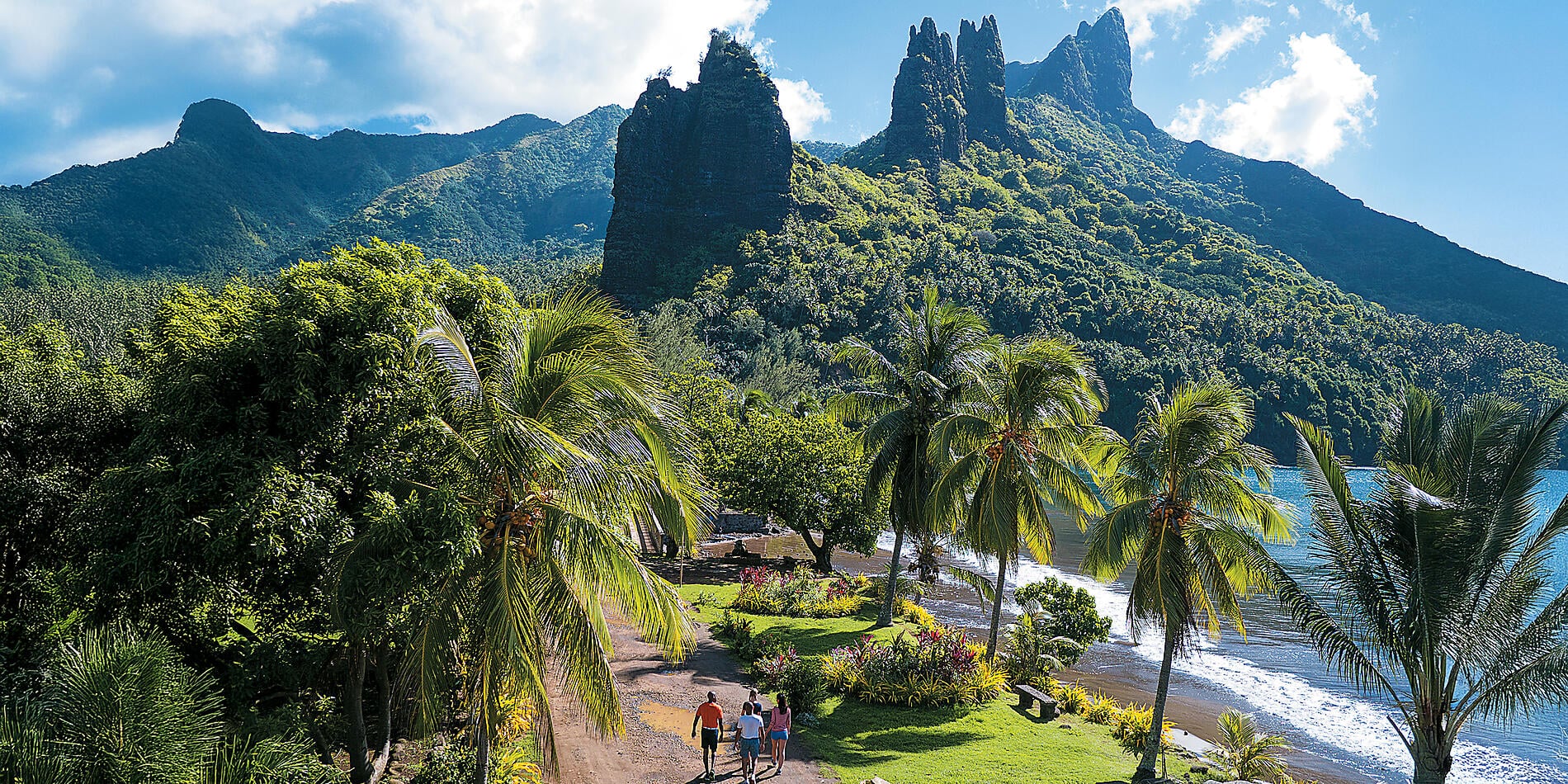 Marquesas, The Tuamotus & Society Islands Marquesas, The Tuamotus & Society Islands